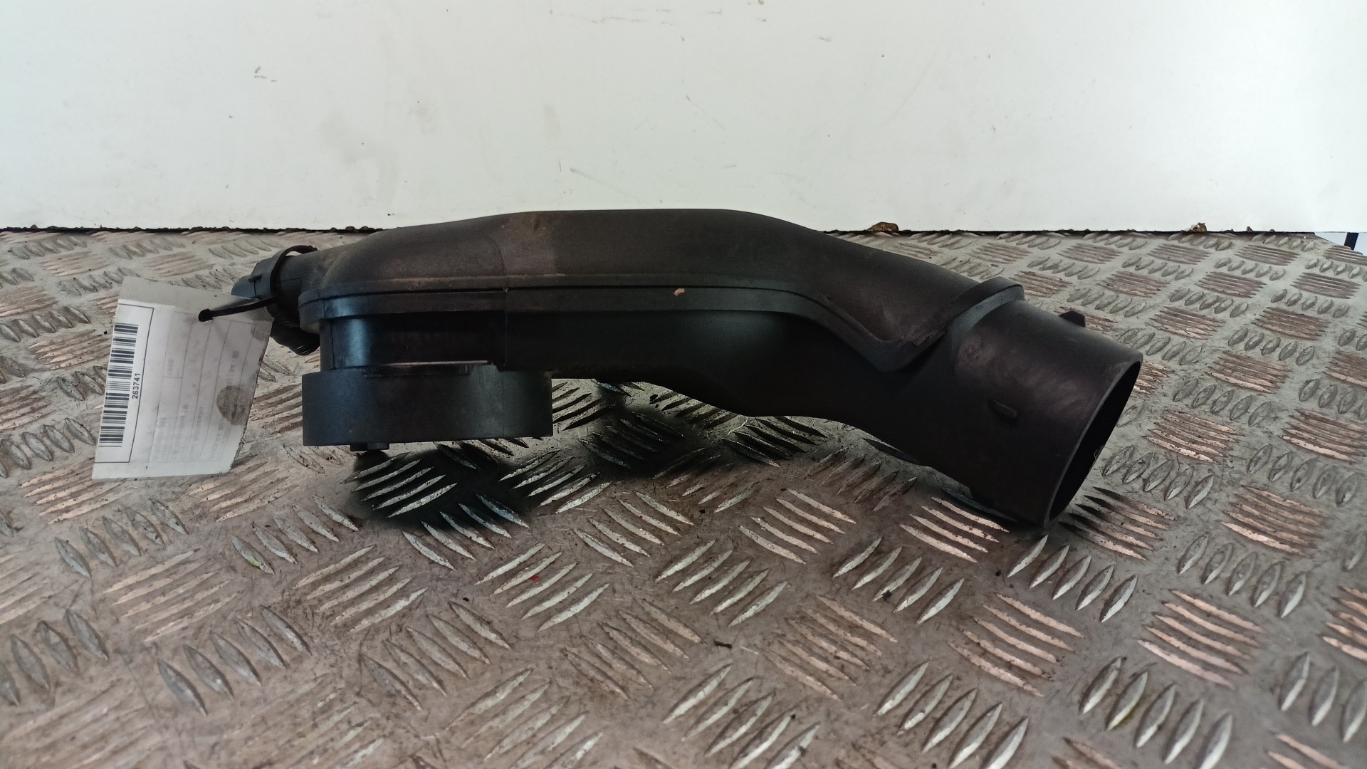 Tuyau Durite d'admission d'air AUDI A4 Avant (8D5, B5) | 94 - 02