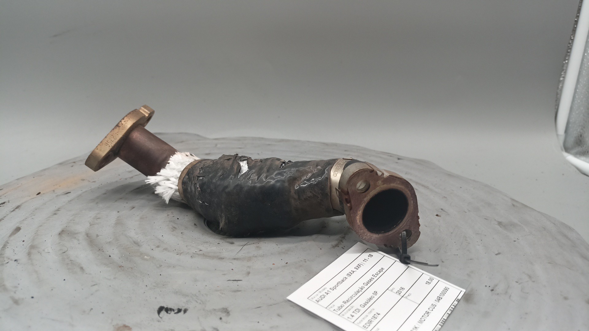 Tubo Recirculação Gases Escape AUDI A1 Sportback (8XA, 8XF) | 11 - 18