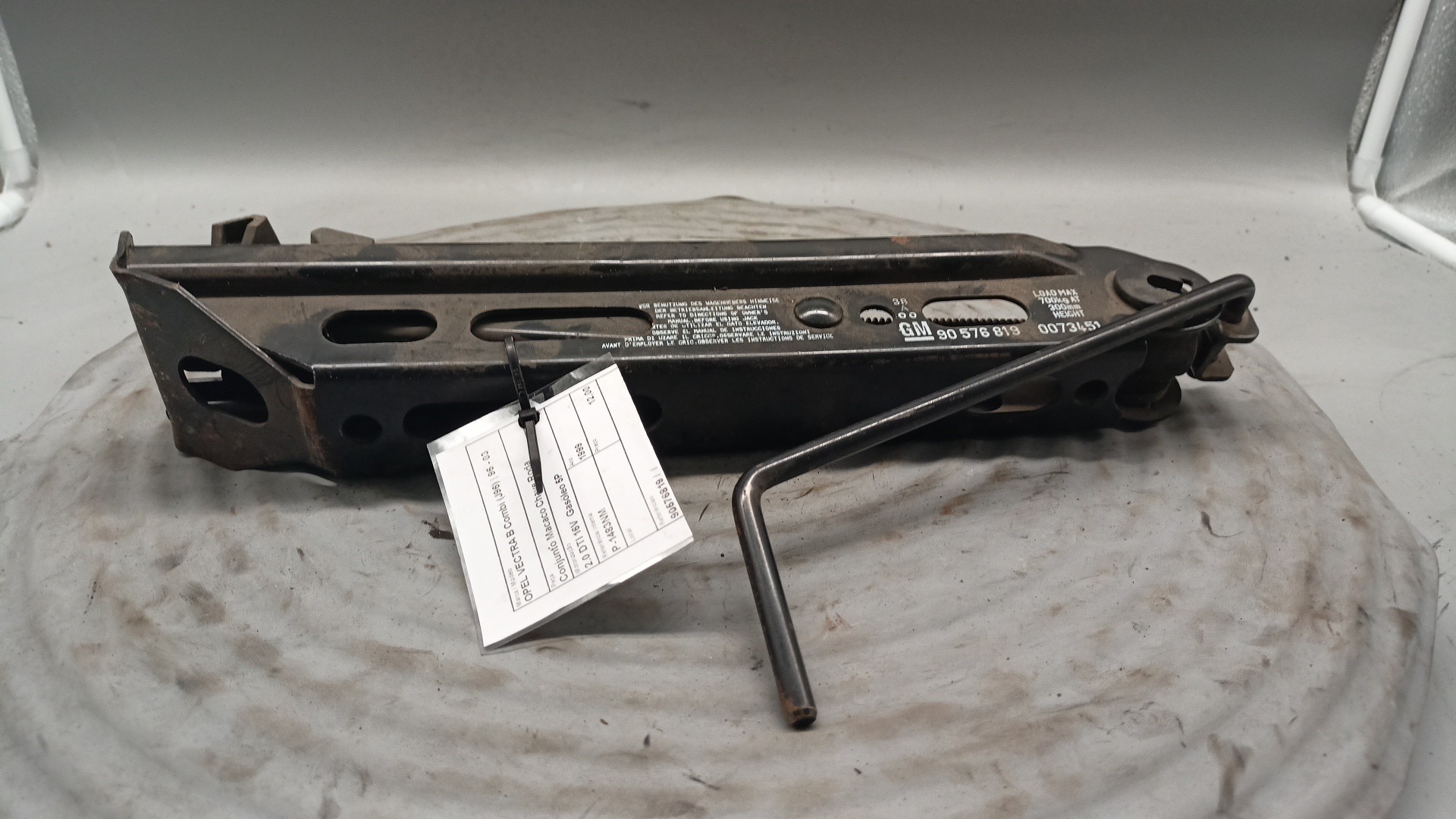 Conjunto Macaco Chave Roda OPEL VECTRA B Combi (J96) | 96 - 03