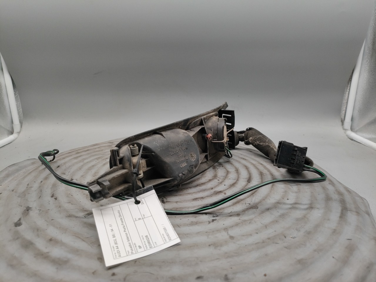 Puxador Interior Porta Frente Direito AUDI A4 (8D2, B5) | 94 - 01 Imagem-1