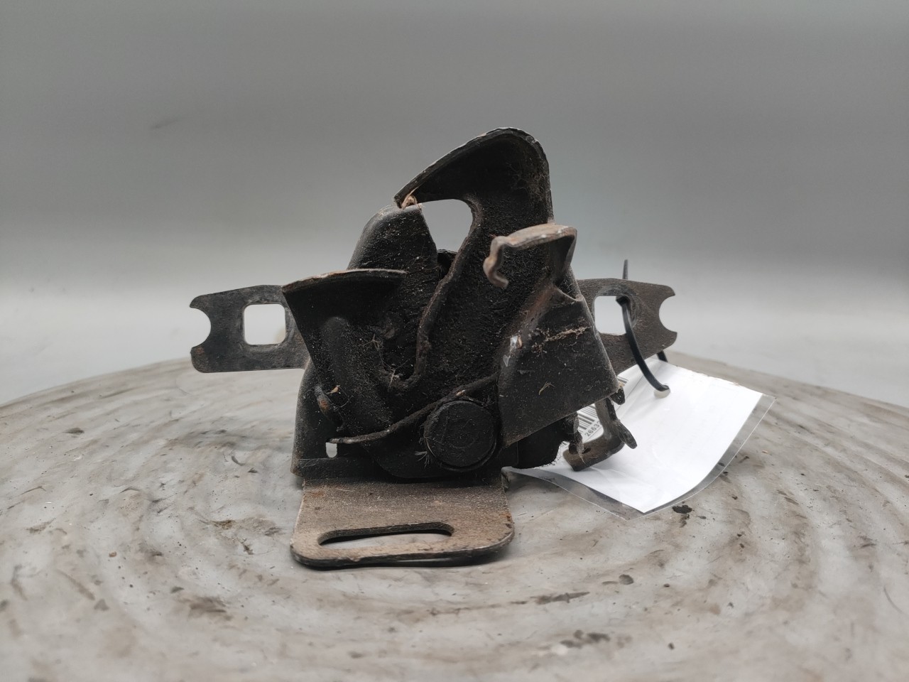 Fechadura Fecho Capot VOLKSWAGEN POLO (6N1) | 94 - 99