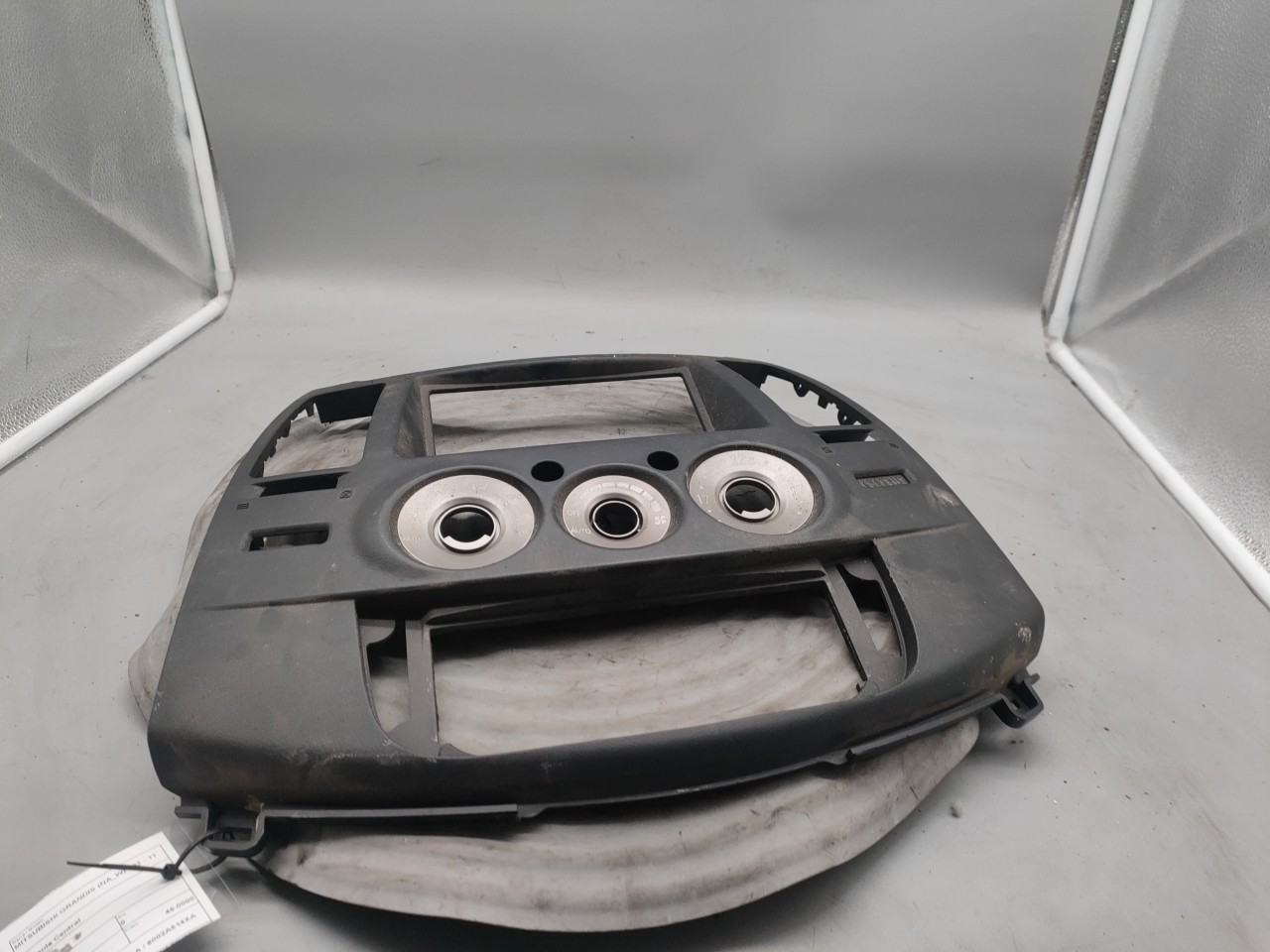 Consola Central MITSUBISHI GRANDIS (NA_W) | 03 - 11