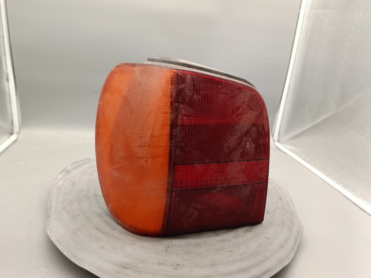 Farolim Traseiro Esquerdo VOLKSWAGEN POLO (6N1) | 94 - 99