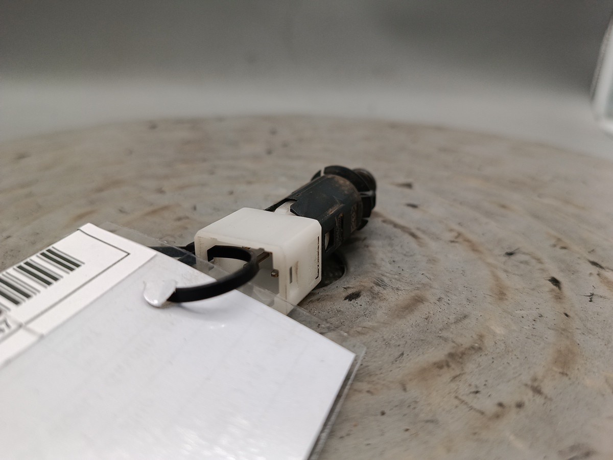 Válvula Interruptor Stop RENAULT LAGUNA II (BG0/1_) | 01 - 07