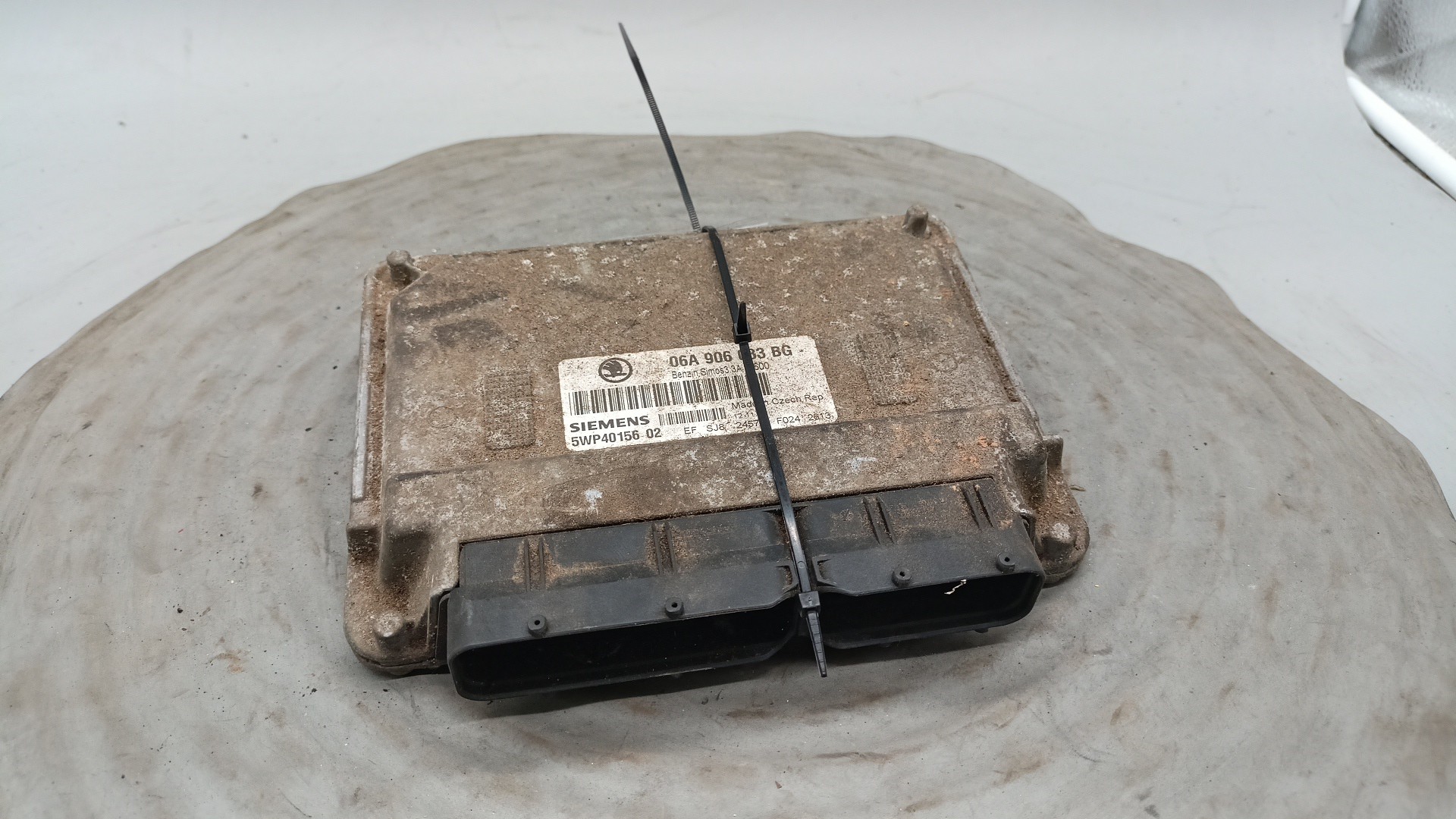 Calculateur Moteur ECU SKODA OCTAVIA I Combi (1U5) | 98 - 10