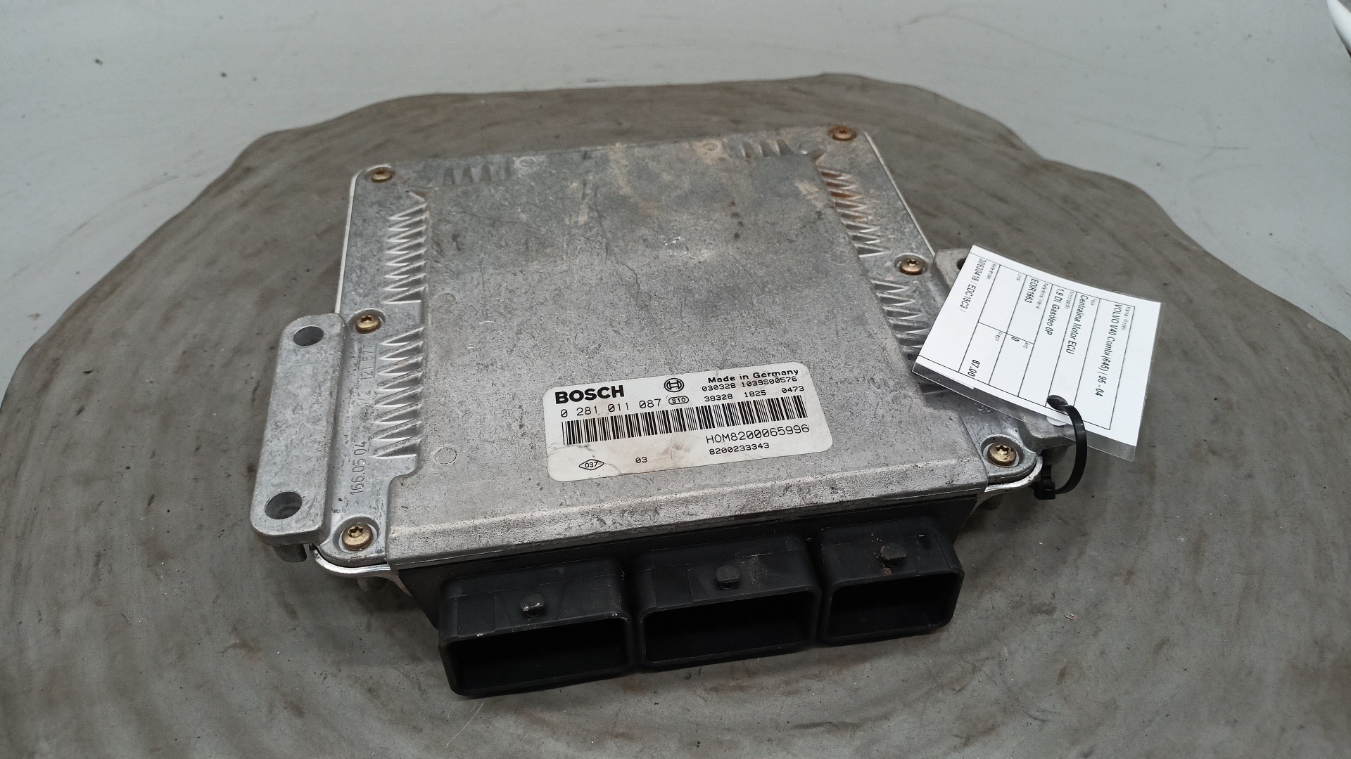 Centralina motore ECU VOLVO V40 Combi (645) | 95 - 04