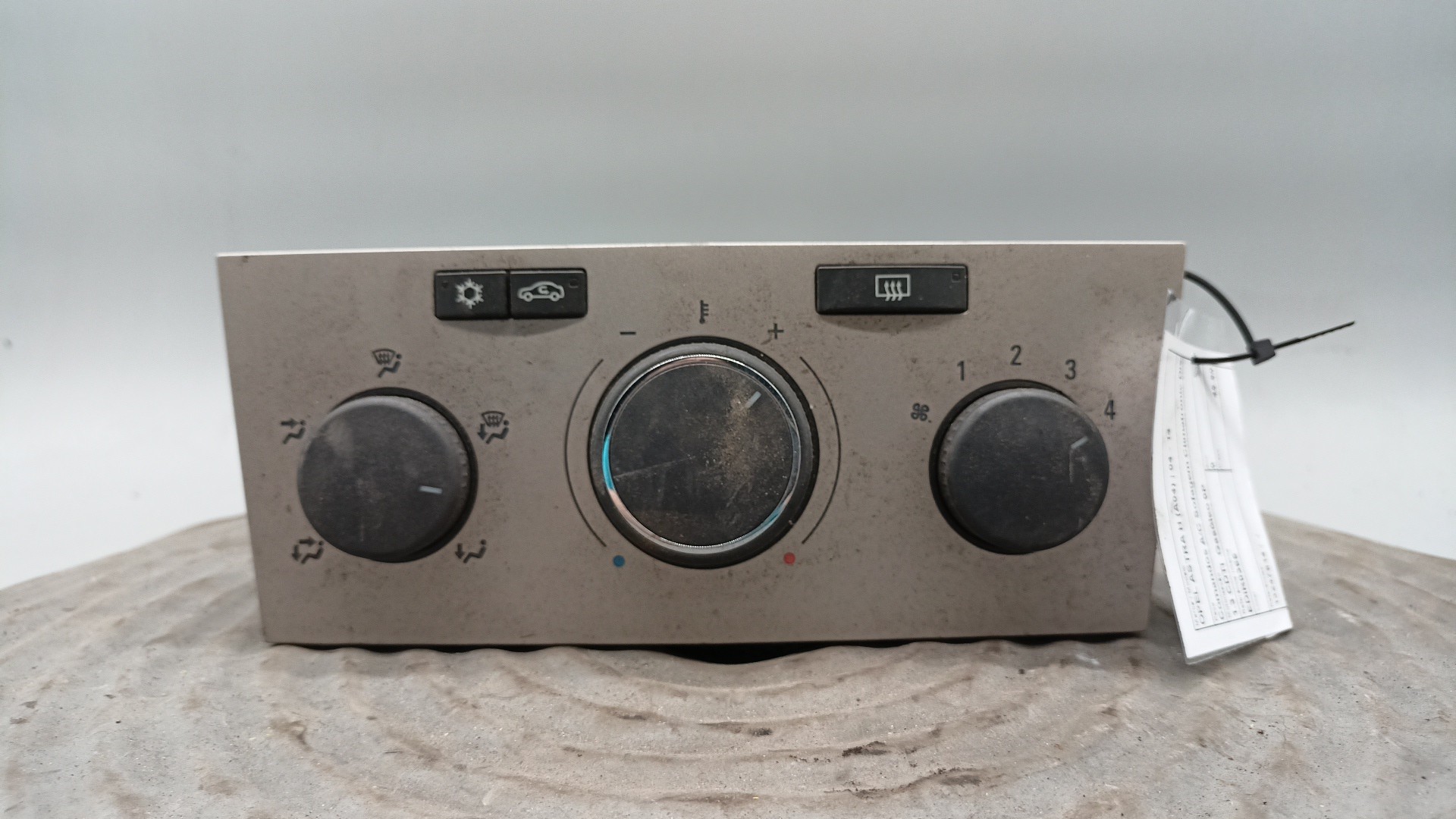 Comandos A/C Sofagem Climatronic Display OPEL ASTRA H (A04) | 04 - 14