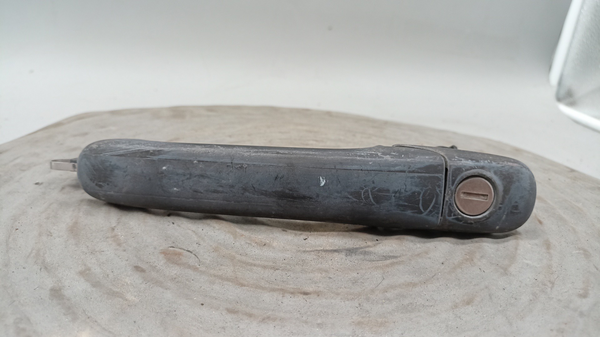 Puxador Exterior Porta Frente Esquerdo VOLKSWAGEN POLO (6N1) | 94 - 99