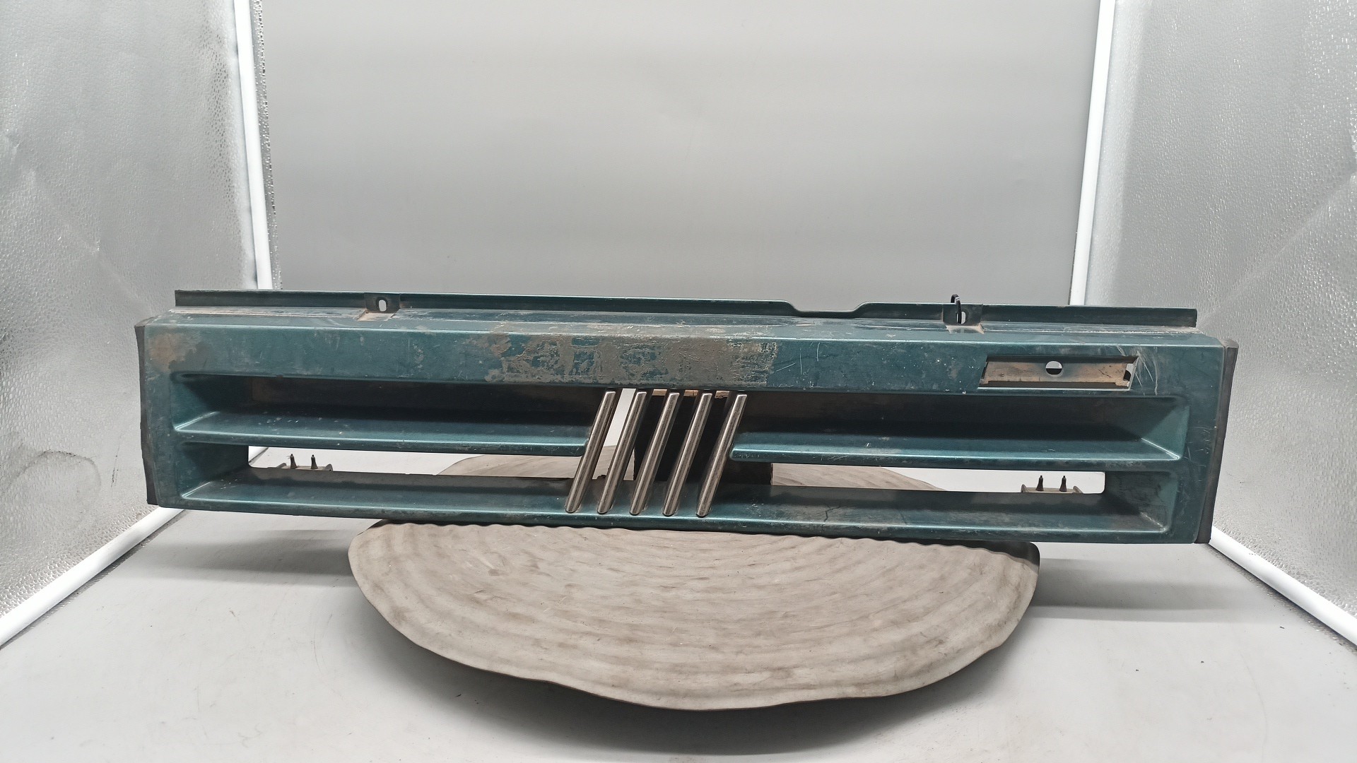 Grelha Frente FIAT UNO (146_) | 83 - 06