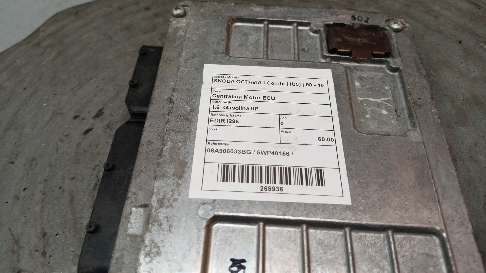 Centralina motore ECU SKODA OCTAVIA I Combi (1U5) | 98 - 10 Imagem-4