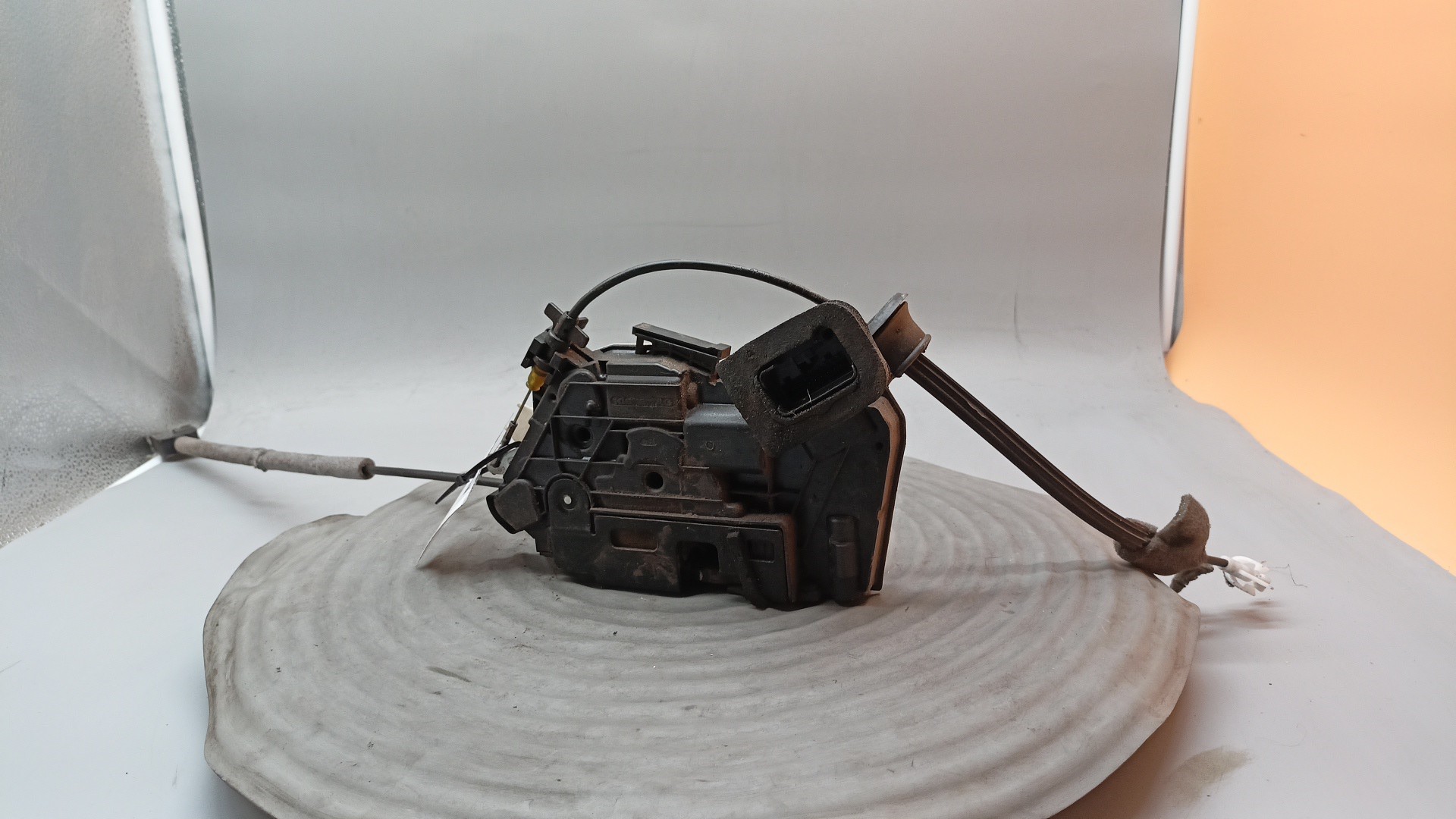 Fechadura Porta Frente Direita SEAT LEON (5F1) | 12 - 