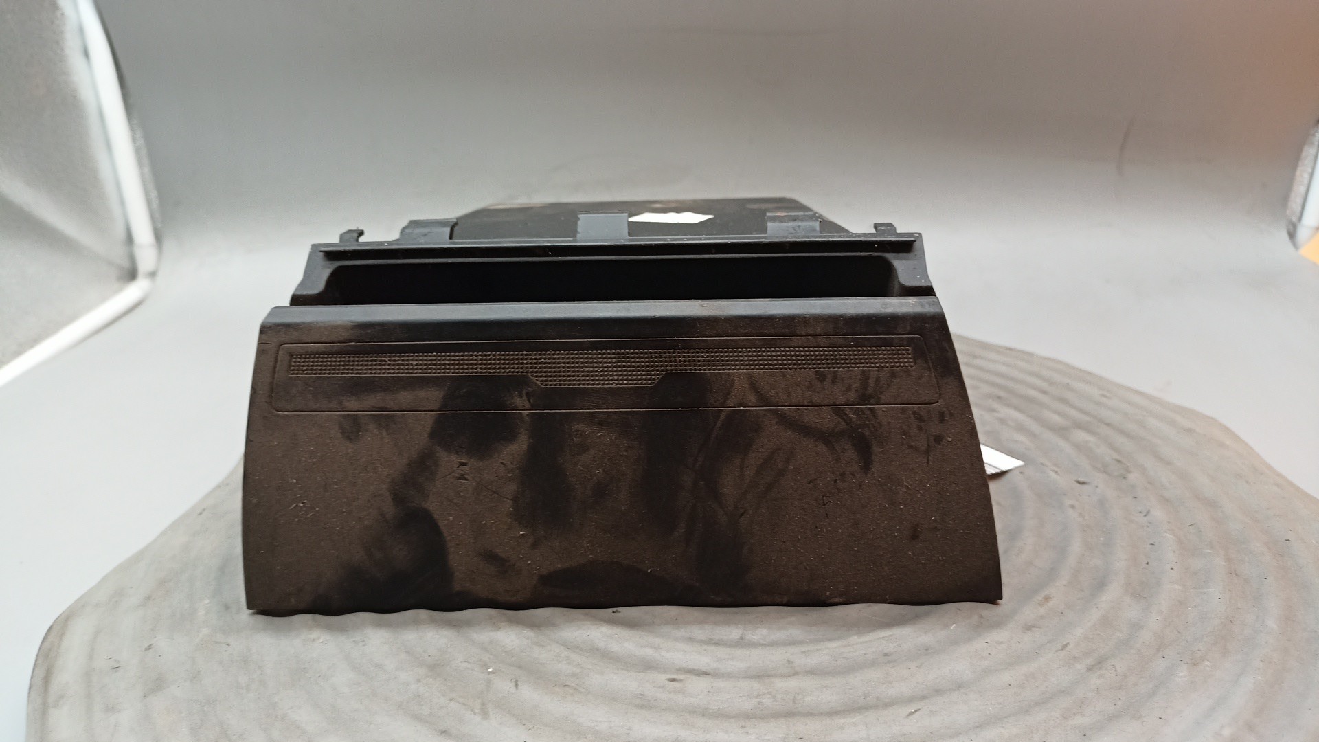 Cinzeiro SEAT LEON (5F1) | 12 - 