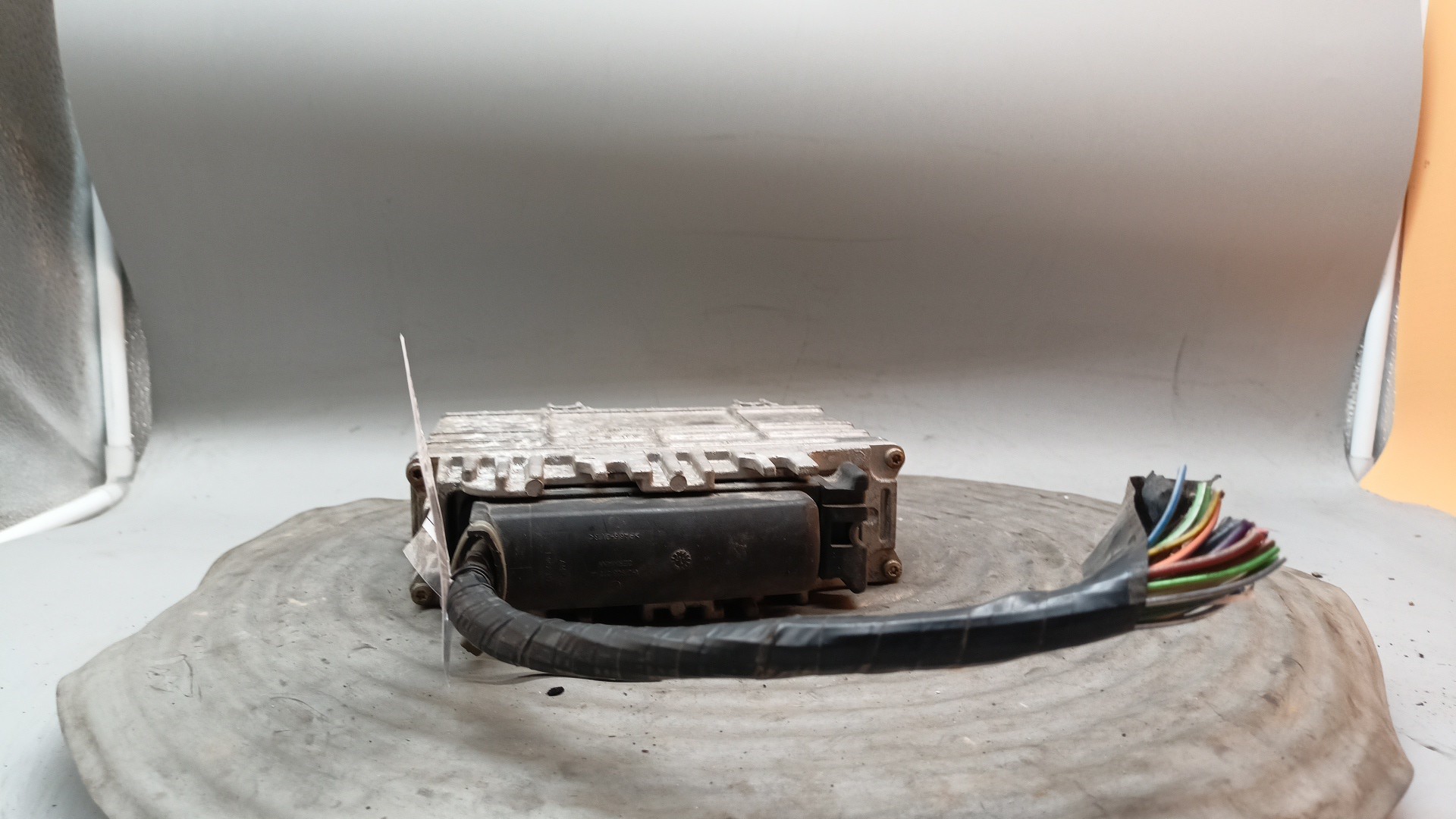 Motorsteuergerät VOLKSWAGEN GOLF III (1H1) | 91 - 98