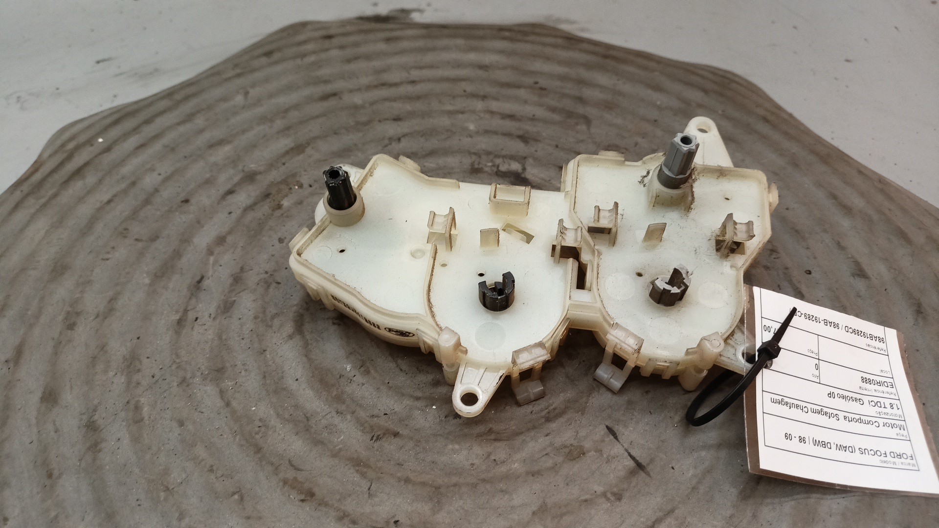 Motor Comporta  Sofagem Chaufagem FORD FOCUS (DAW, DBW) | 98 - 09