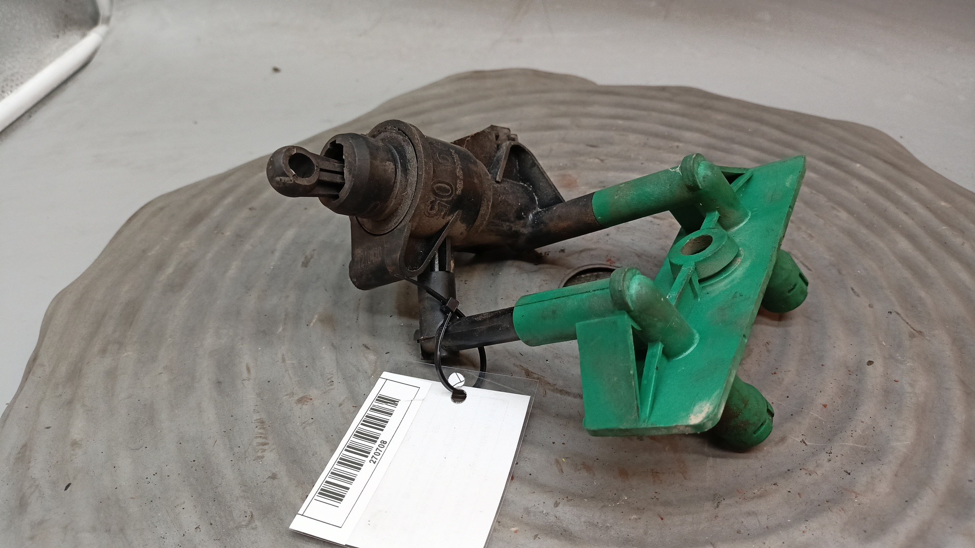 Bomba Principal Embraiagem FORD FOCUS três volumes (DFW) | 99 - 09