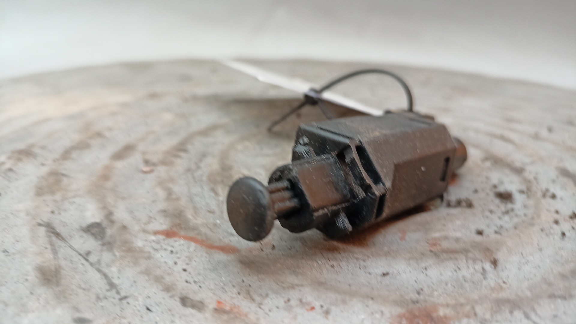 Válvula Interruptor Stop VOLKSWAGEN GOLF III (1H1) | 91 - 98