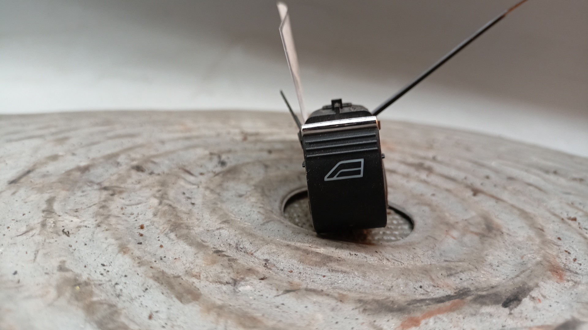 Comando Botão Elevador Vidro FORD FOCUS III | 10 - 