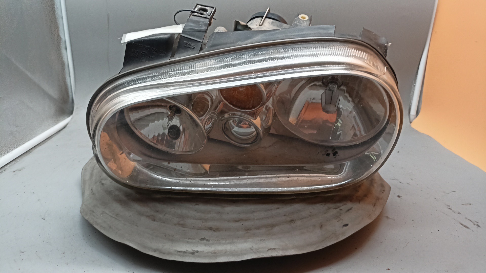 Optica Esquerda VOLKSWAGEN GOLF IV (1J1) | 97 - 07