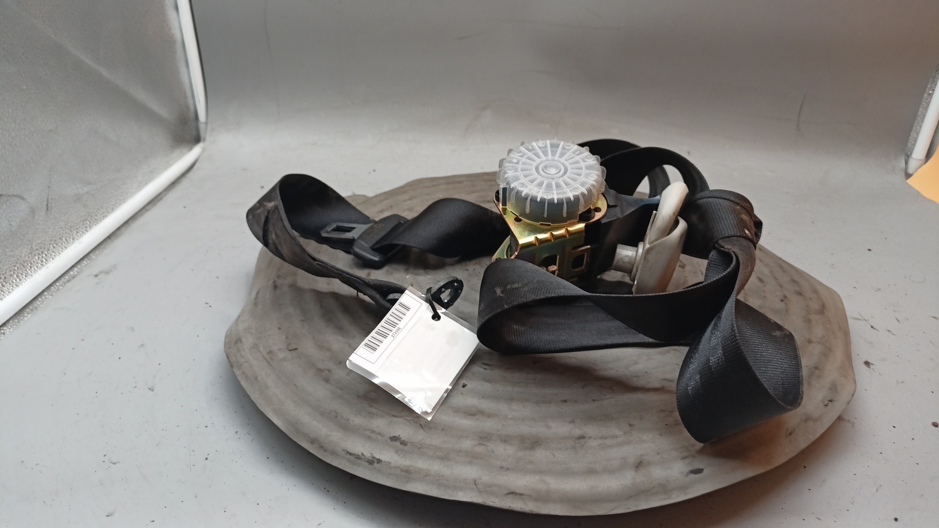 Pré-Tensor Cinto Traseiro VOLKSWAGEN GOLF IV (1J1) | 97 - 07