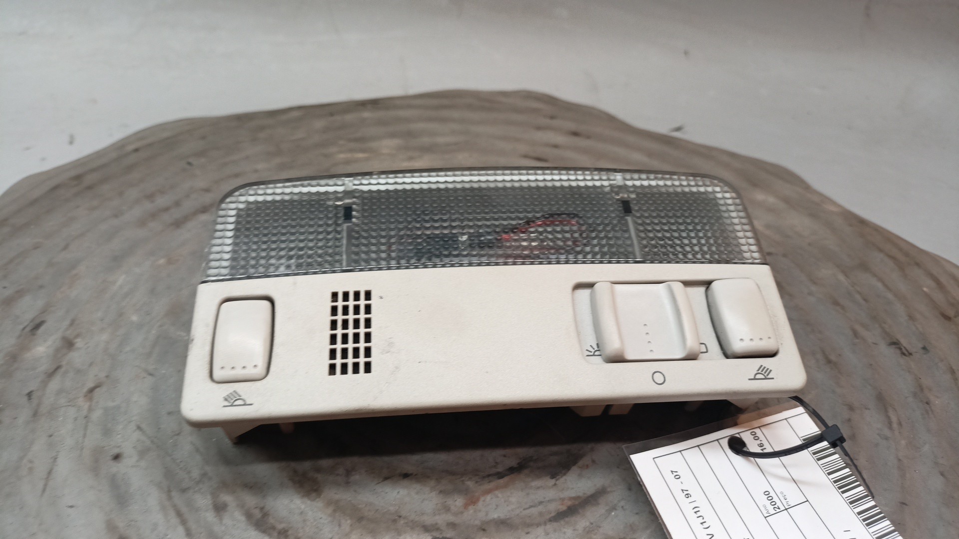 Plafonier Luz Interior VOLKSWAGEN GOLF IV (1J1) | 97 - 07