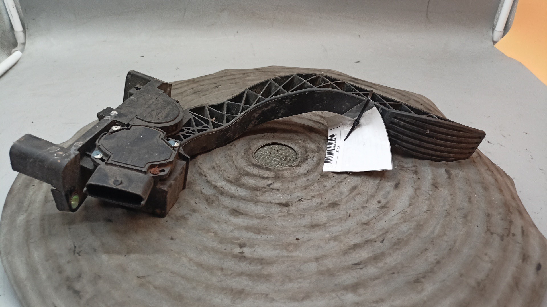 Potenciómetro Pedal Acelerador IVECO DAILY IV Caixa/Combi | 06 - 12