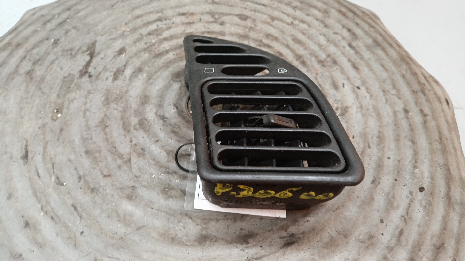 Saída Ar Grelha PEUGEOT 306 (7B, N3, N5) | 93 - 03