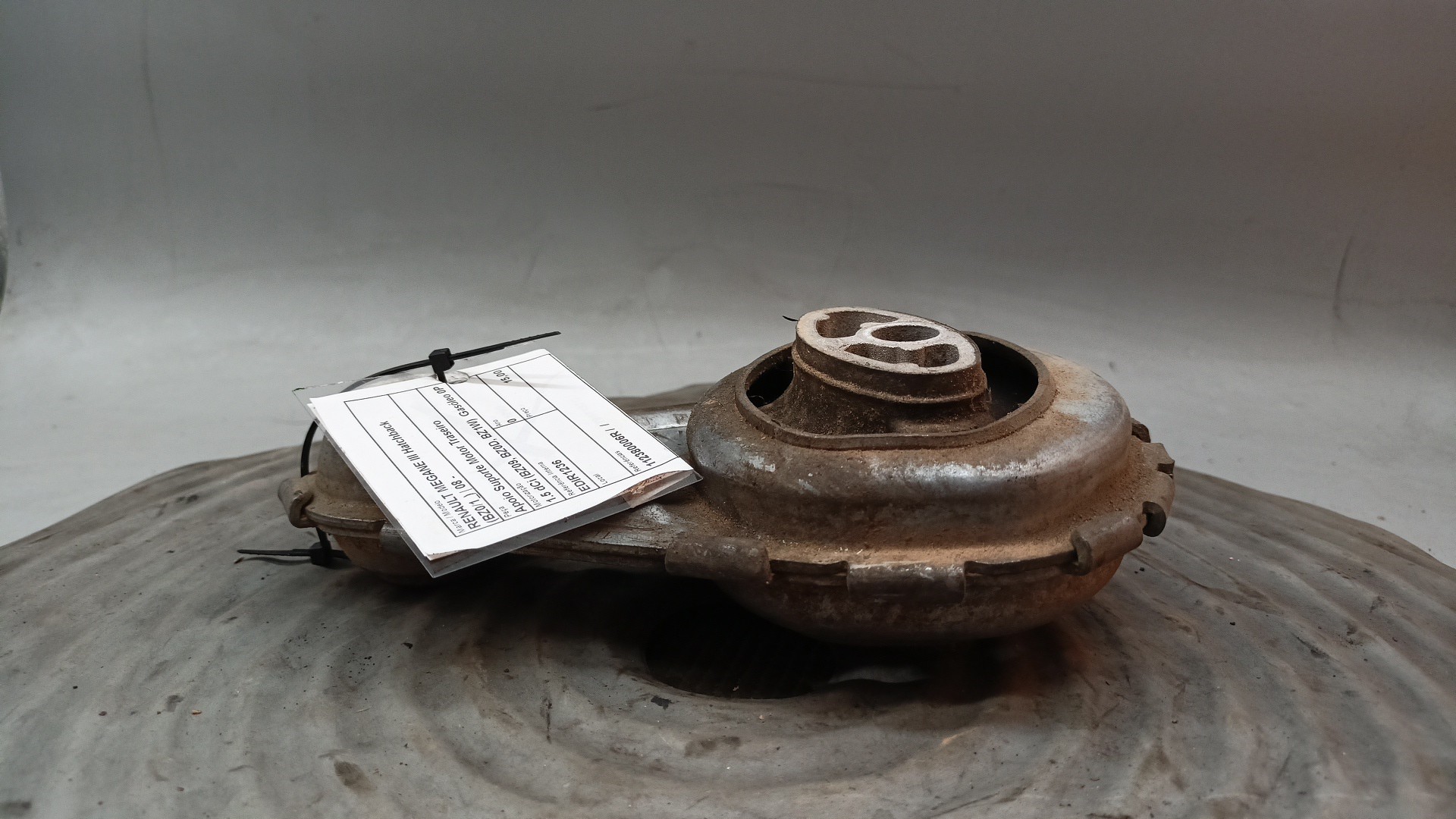 Hintere Motorlager RENAULT MEGANE III Hatchback (BZ0/1_) | 08 -  Imagem-1