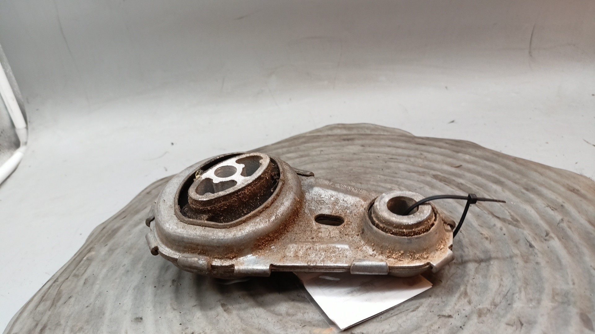 Hintere Motorlager RENAULT MEGANE III Hatchback (BZ0/1_) | 08 -  Imagem-2