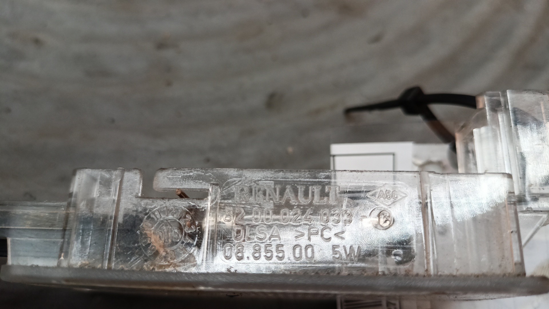 Plafonier Luz Interior RENAULT MEGANE III Hatchback (BZ0/1_) | 08 -  Imagem-4