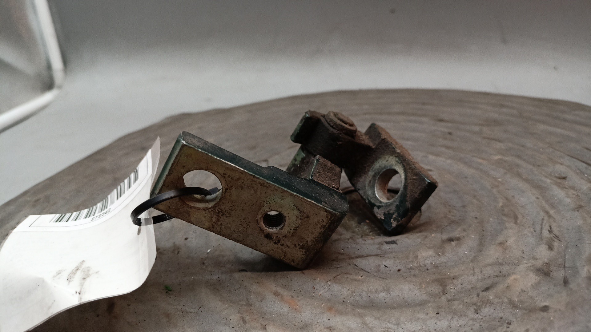 Dobradiça Porta Traseira VOLKSWAGEN GOLF IV (1J1) | 97 - 07