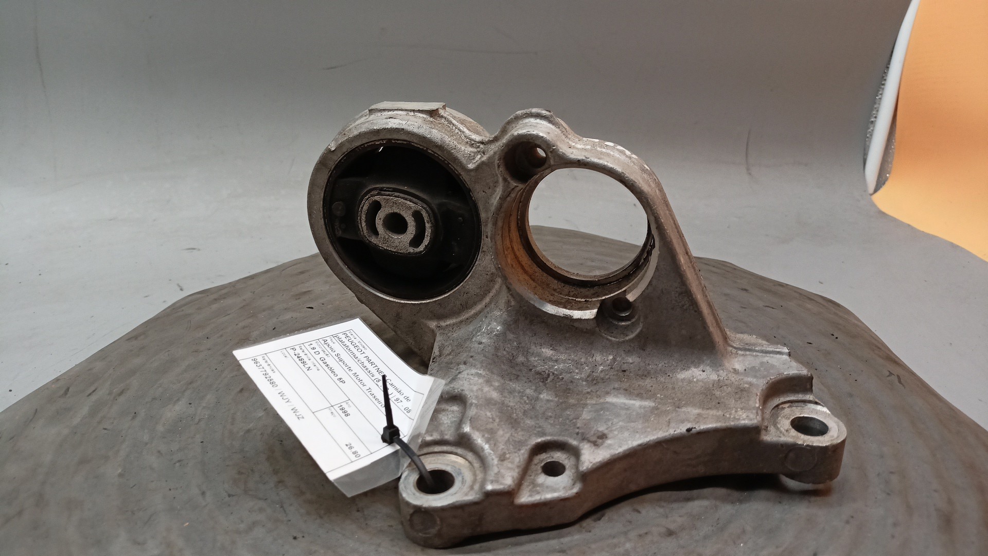 Support Moteur Arrière PEUGEOT PARTNER Camião de plataforma/chassis (5_, G_) | 97 - 08 Imagem-0
