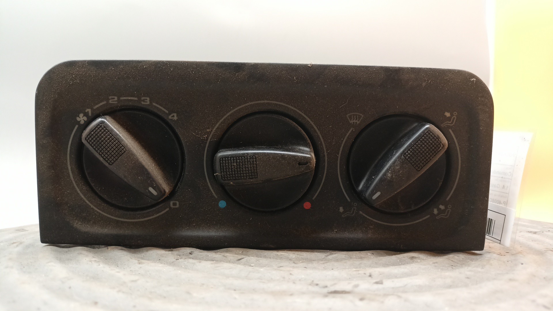 Comandos A/C Sofagem Climatronic Display VOLKSWAGEN GOLF III (1H1) | 91 - 98