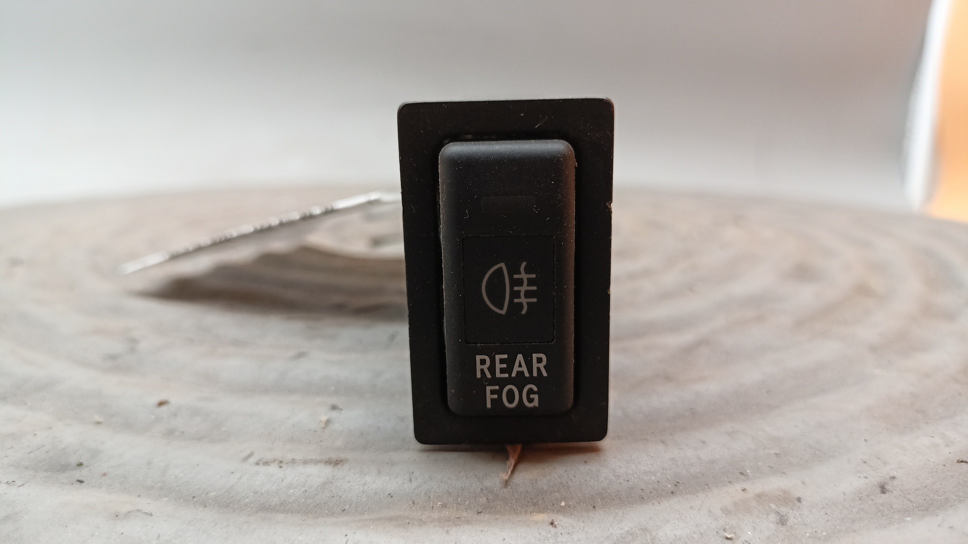 Botão Interruptor Farol Nevoeiro LEXUS IS I (_E1_) | 99 - 05