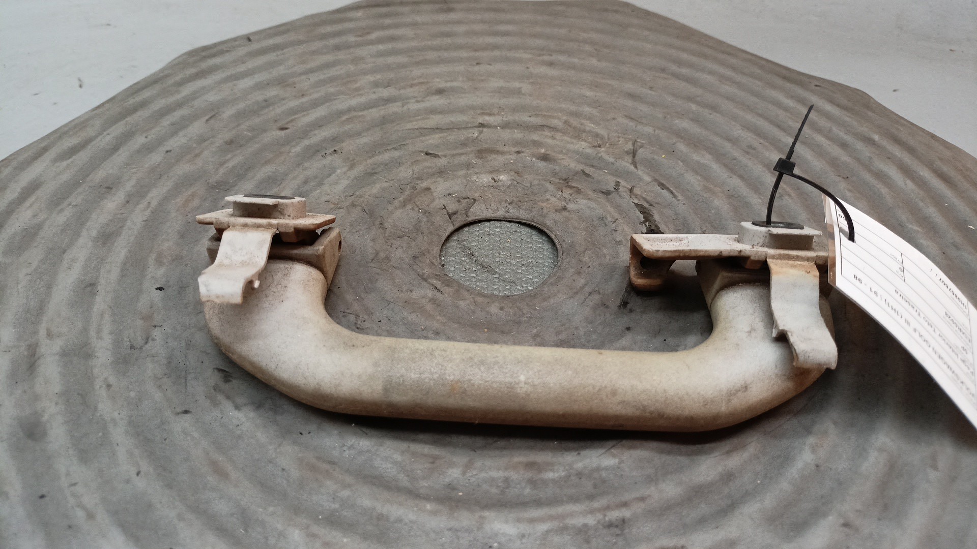 Pega Interior Teto Traseira VOLKSWAGEN GOLF III (1H1) | 91 - 98 Imagem-2