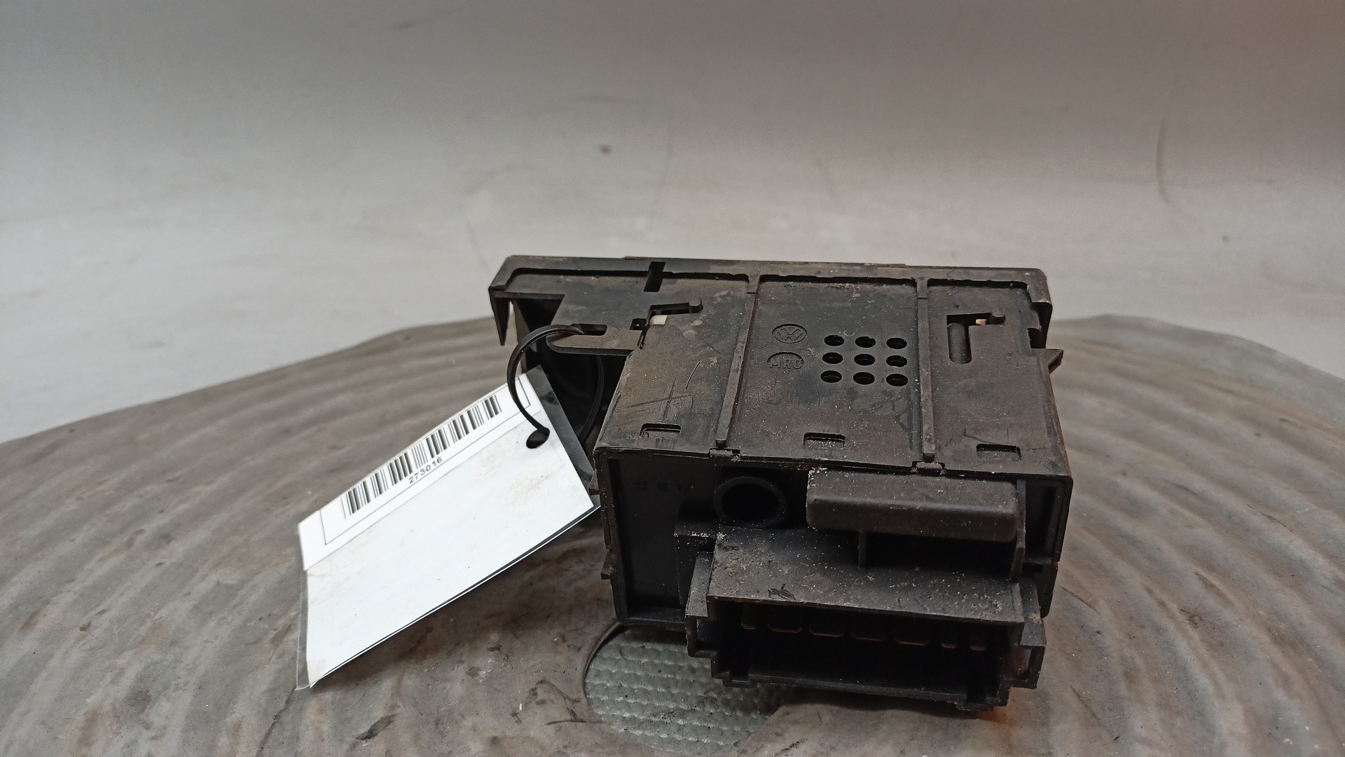 Comando Botão Regulador Faróis VOLKSWAGEN GOLF III (1H1) | 91 - 98 Imagem-2