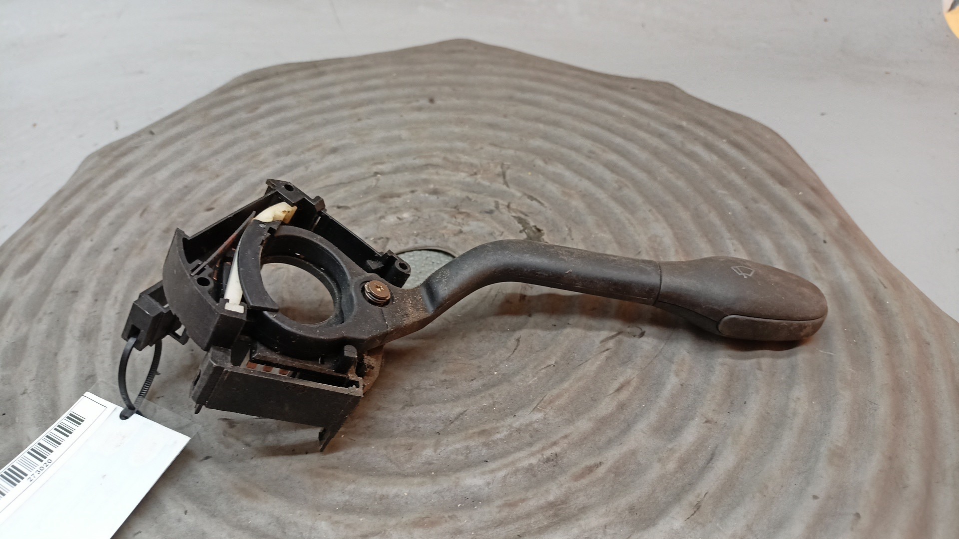 Comutador Manete Limpa Vidros VOLKSWAGEN GOLF III (1H1) | 91 - 98