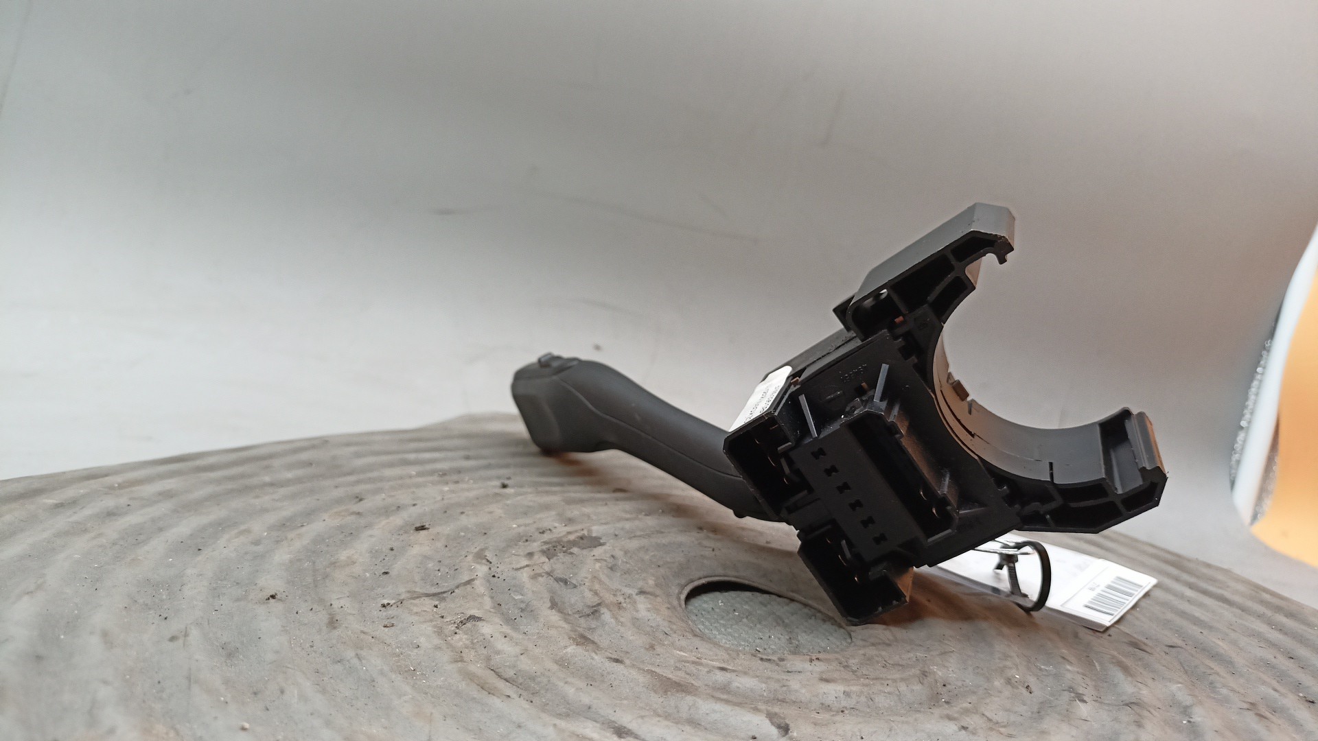 Comutador Manete Limpa Vidros VOLKSWAGEN GOLF IV (1J1) | 97 - 07 Imagem-2