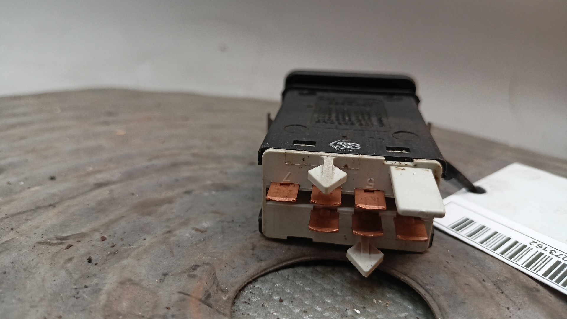 Interruptor botão Emergência 4 piscas VOLKSWAGEN GOLF IV (1J1) | 97 - 07 Imagem-2