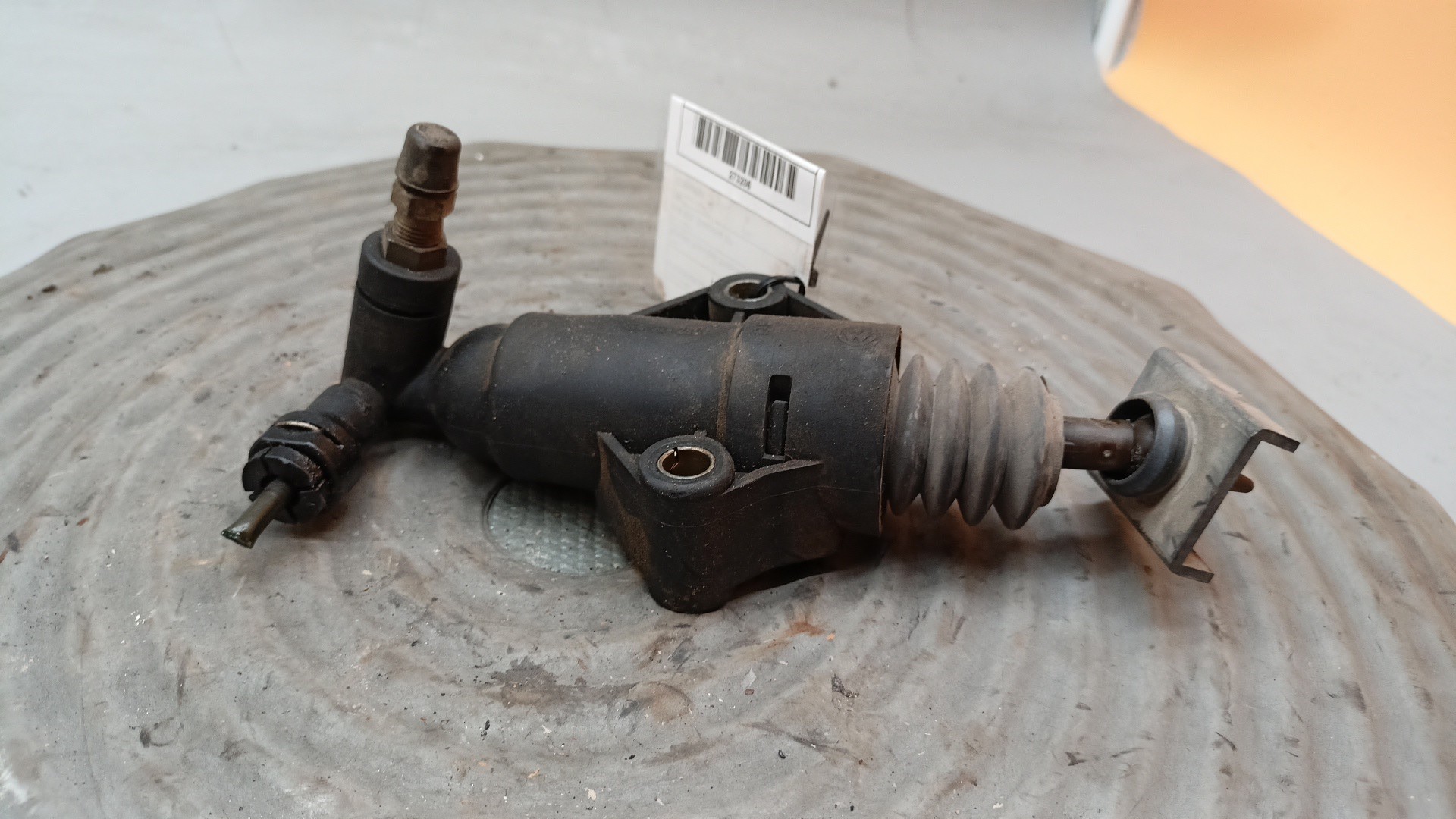 Maitre Cylindre d’Embrayage VOLKSWAGEN GOLF IV (1J1) | 97 - 07