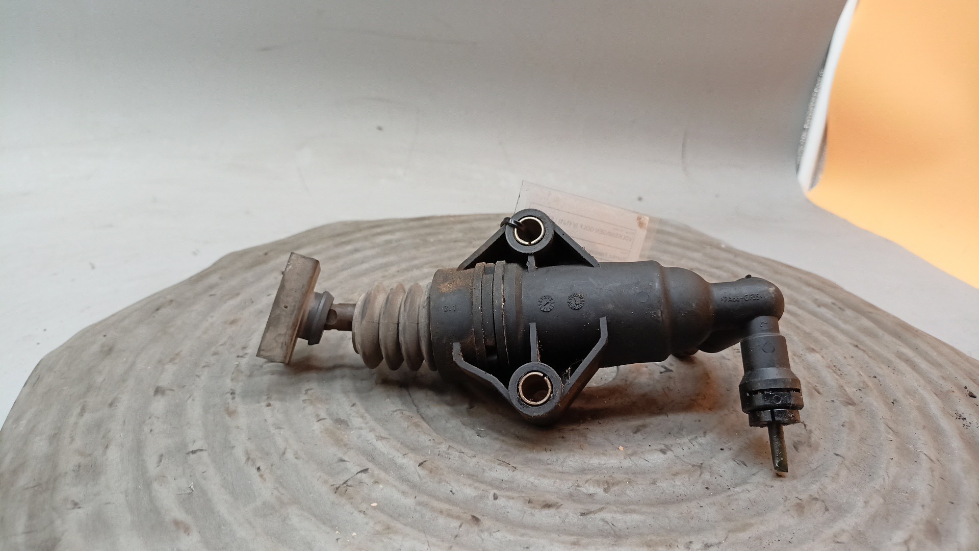 Maitre Cylindre d’Embrayage VOLKSWAGEN GOLF IV (1J1) | 97 - 07 Imagem-3