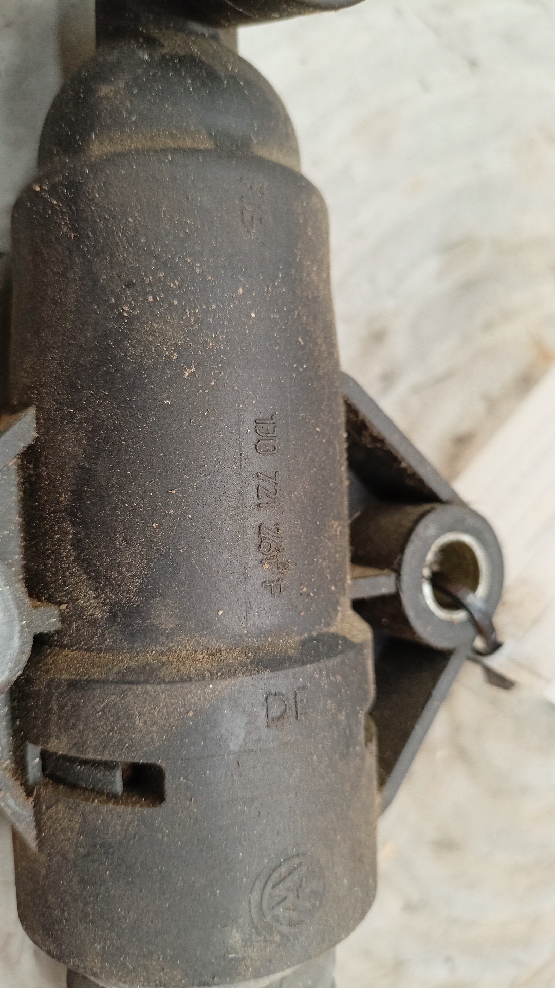 Maitre Cylindre d’Embrayage VOLKSWAGEN GOLF IV (1J1) | 97 - 07 Imagem-4