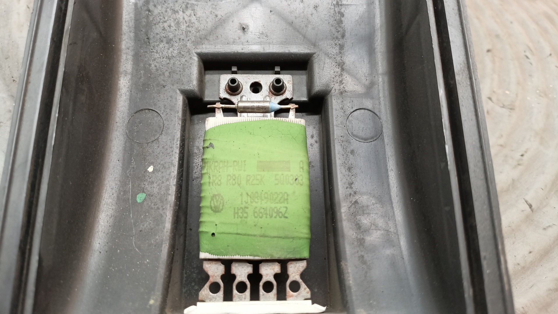 Resistência Sofagem Chaufagem  VOLKSWAGEN GOLF IV (1J1) | 97 - 07 Imagem-4