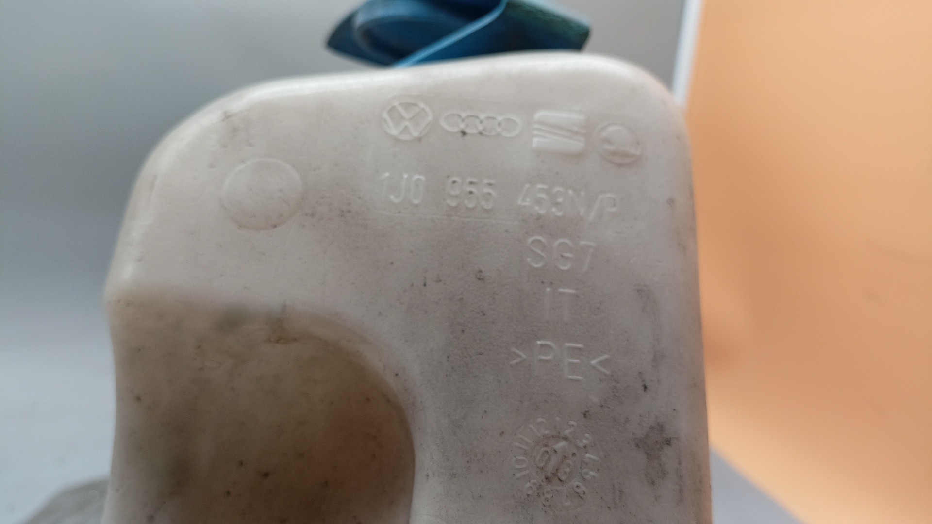 Vaso Depósito Água Limpa Vidros VOLKSWAGEN GOLF IV (1J1) | 97 - 07 Imagem-4