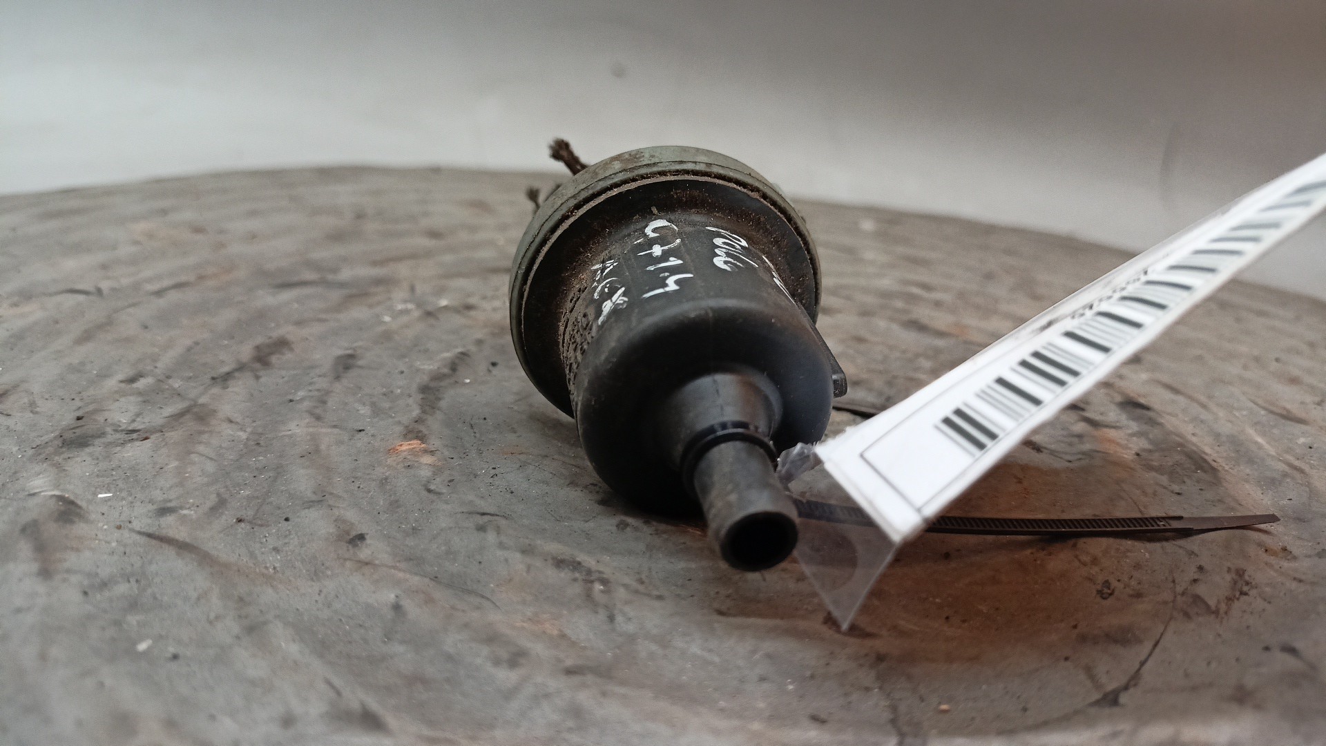 Kanister Magnetventil VOLKSWAGEN POLO (6N2) | 99 - 01 Imagem-2