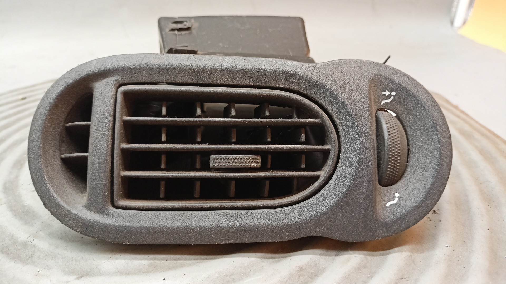 Saída Ar Grelha RENAULT MODUS / GRAND MODUS (F/JP0_) | 04 - 