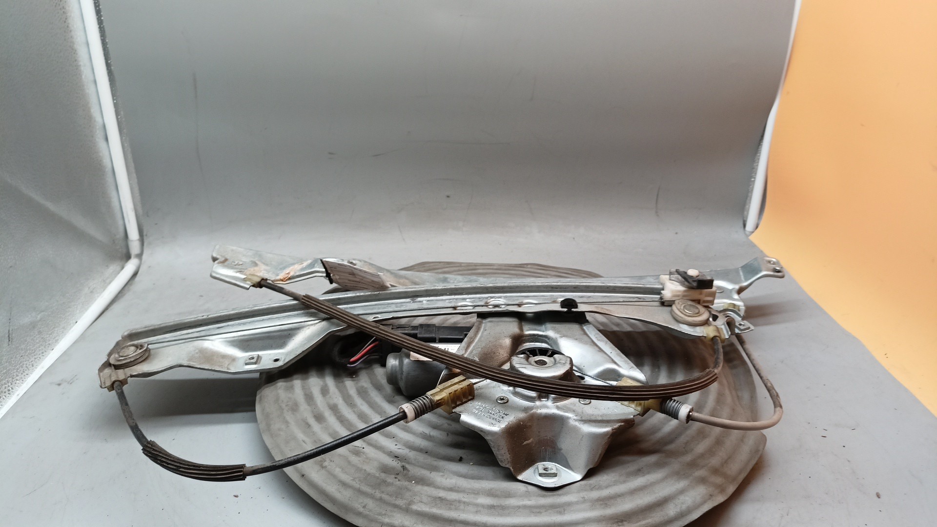 Elevador Vidro Frente Esquerdo RENAULT CLIO III (BR0/1, CR0/1) | 05 -  Imagem-3