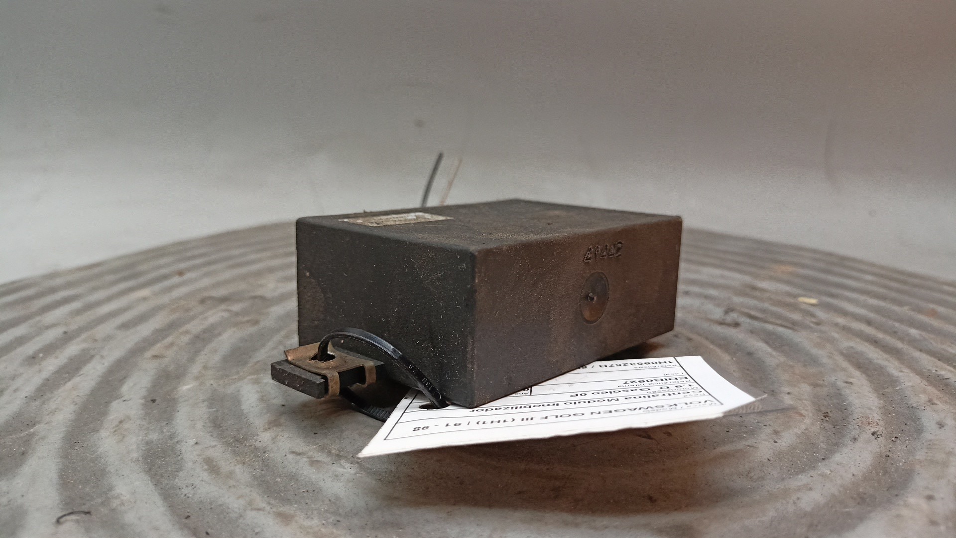 Steuergerät  Wegfahrsperre VOLKSWAGEN GOLF III (1H1) | 91 - 98 Imagem-2