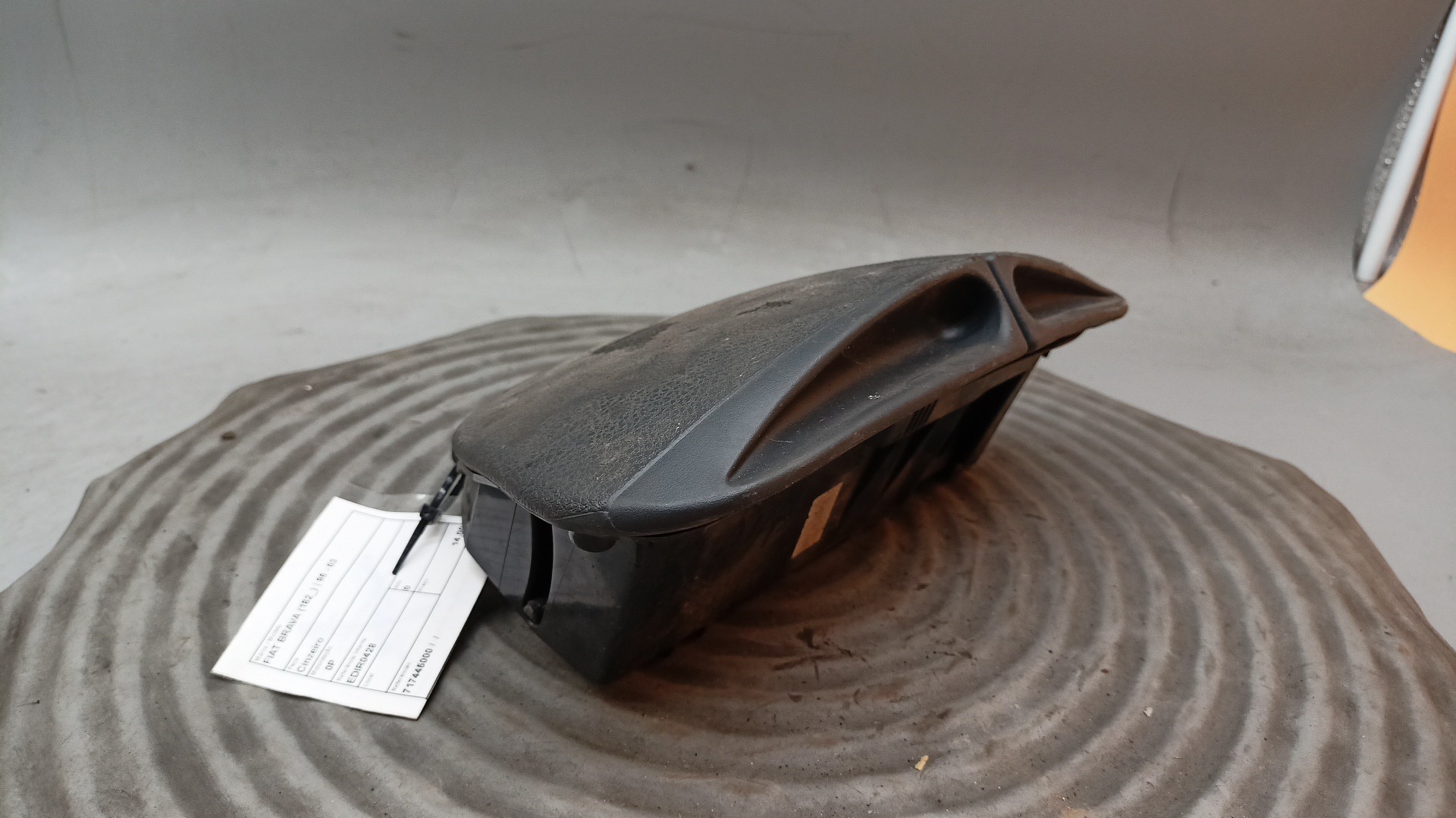 Cinzeiro FIAT BRAVA (182_) | 95 - 03