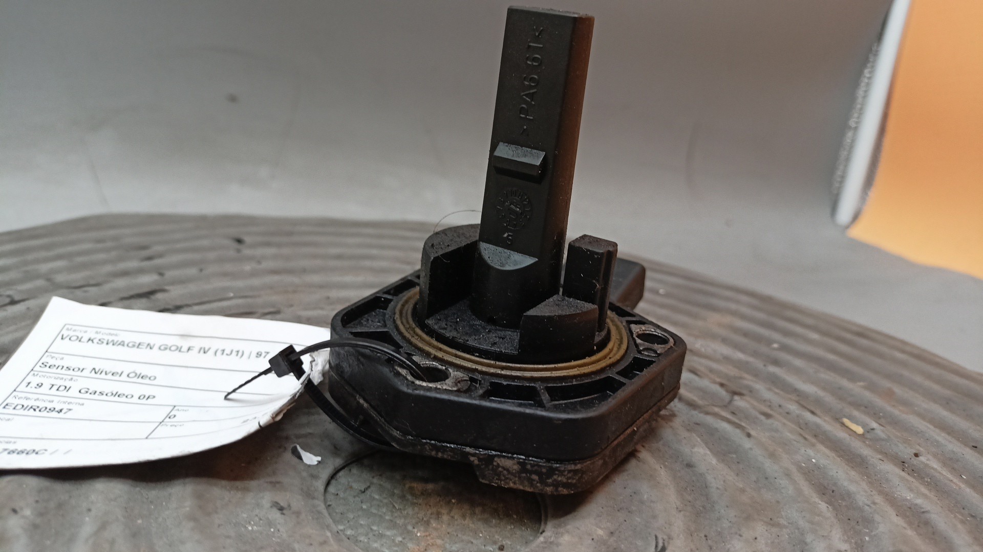 Sensor Nível Óleo VOLKSWAGEN GOLF IV (1J1) | 97 - 07 Imagem-2