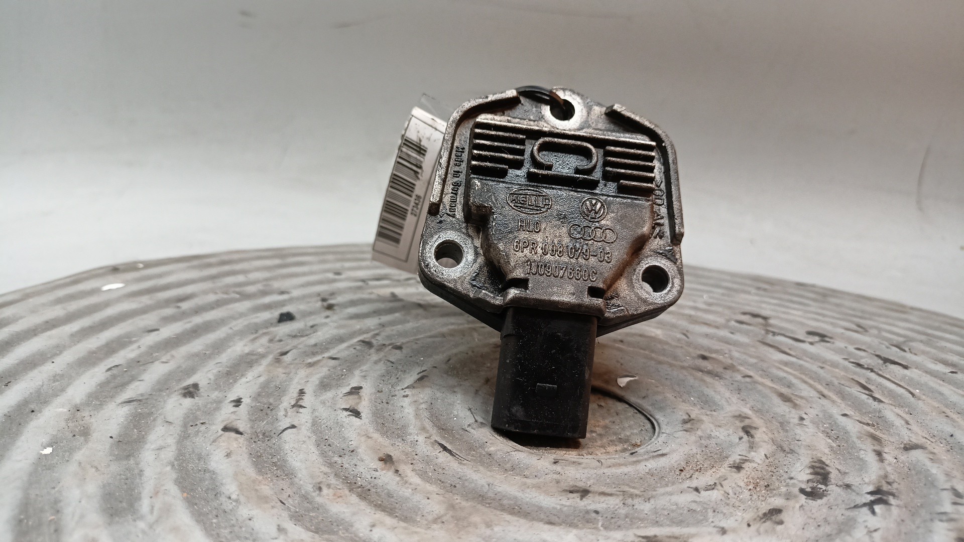 Sensor Nível Óleo VOLKSWAGEN GOLF IV (1J1) | 97 - 07 Imagem-3